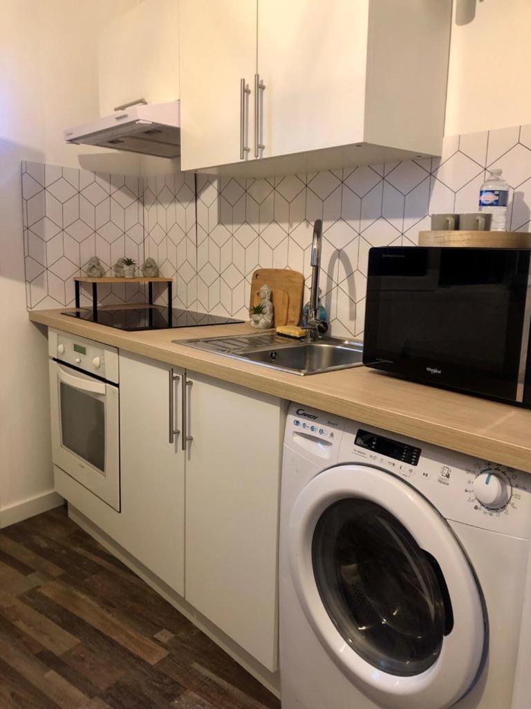 Apartamento Studio Lumineux Et Equipe Villemomble Exterior foto